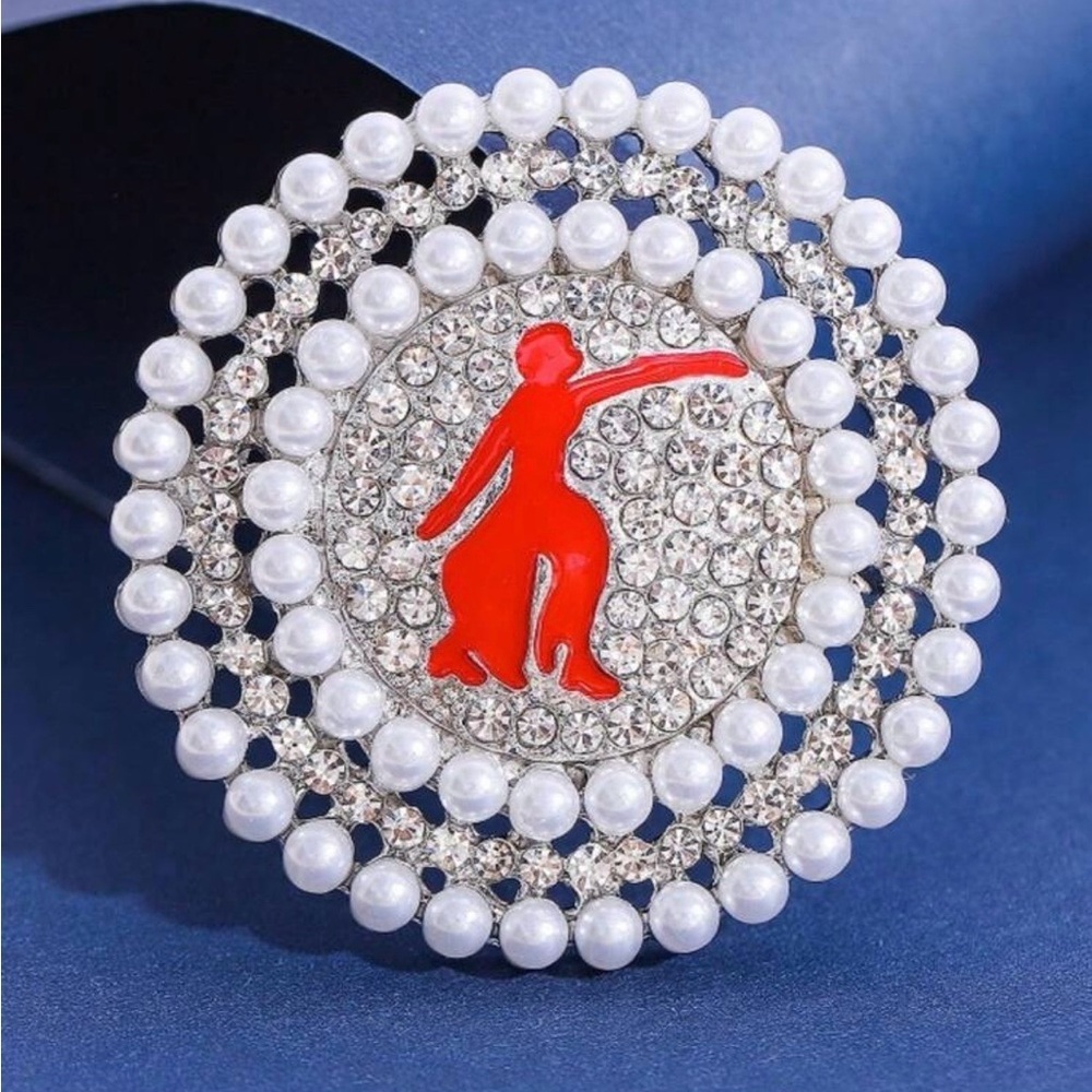 Sorority Paraphernalia Brooch for Women 1913 Del-ta Brooch Pin NEW